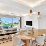 Benalus Ii Luxury By Finest
