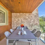 Benalus Ii Luxury By Finest